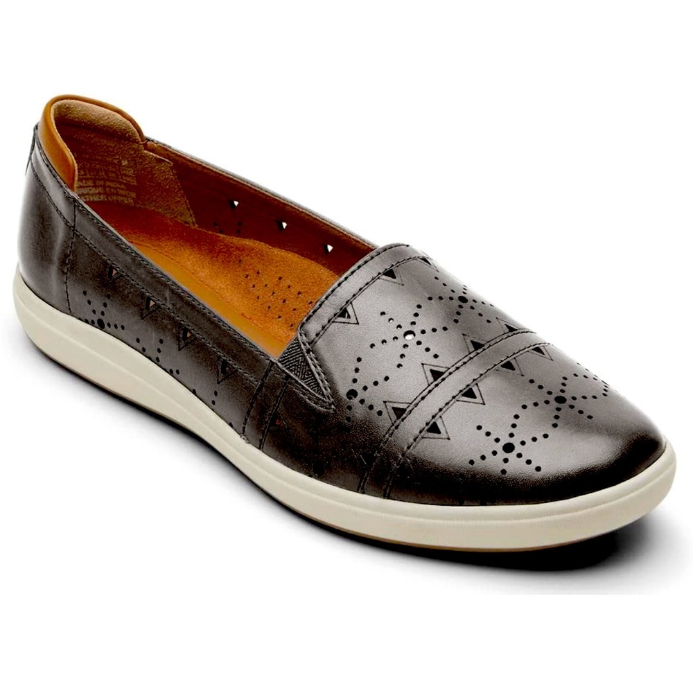 Black Cobb Hill flats